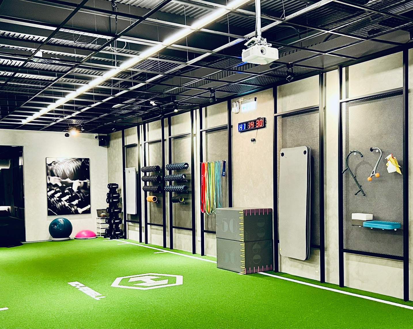 健身房設計 Move Well 東門館|瑞嗎空間設計 台南運動空間裝修推薦